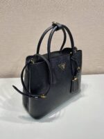 復刻PRADA普拉達經典款斜挎包1BG7