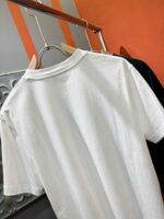 高仿衣服Versace凡賽斯2025款新品時尚設計短袖