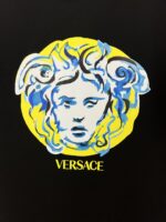復刻Versace凡賽斯25春夏新品Painted Medusa印花標識短袖T恤