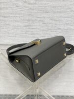 原單A貨𝐕𝐚𝐥𝐞𝐗𝐭𝐫𝐚包包 Iside Top handle mini bag 手提包單肩包 鋼鐵灰