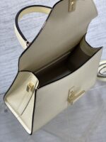 原單A貨𝐕𝐚𝐥𝐞𝐗𝐭𝐫𝐚包包 Iside Top handle mini bag 手提包單肩包 白色