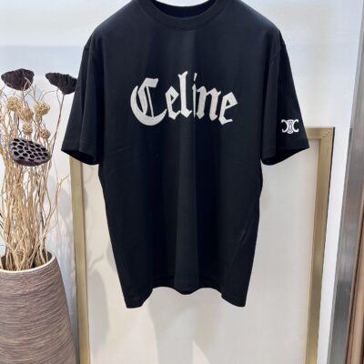 高仿Celine賽琳刺繡配以經典凱旋門印花黑色半袖T恤