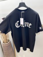 高仿Celine賽琳刺繡配以經典凱旋門印花黑色半袖T恤
