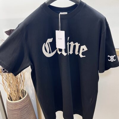 高仿Celine賽琳刺繡配以經典凱旋門印花黑色半袖T恤