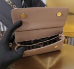 原單DG杜嘉班納新款啡色手提斜挎包BB6111