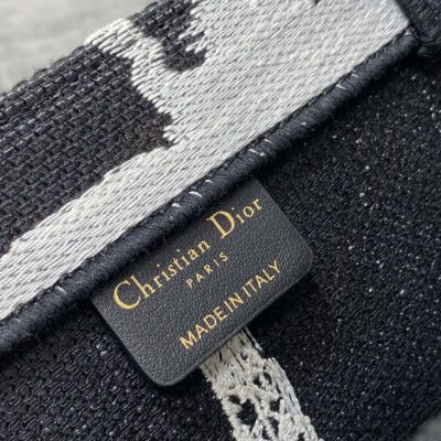 高仿精品Dior新款Tote刺繡圖案托特包