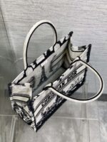 頂級復刻Dior新款Tote刺繡圖案托特包