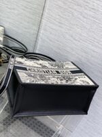 高仿Dior迪奧Tote最新秋冬老虎系列托特包