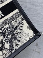 原單Dior迪奧Tote最新秋冬小號老虎系列托特包