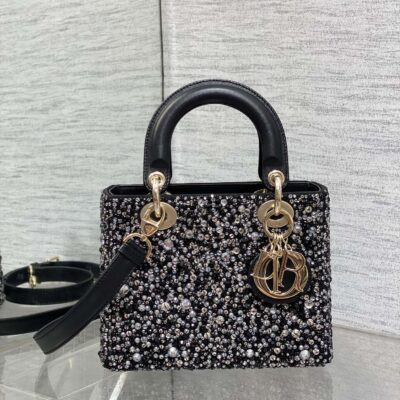高仿Dior Lady女士黑色串珠手提包