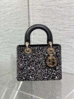 高仿Dior Lady女士黑色串珠手提包