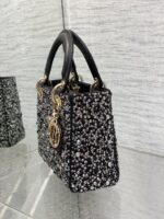 高仿Dior Lady女士黑色串珠手提包