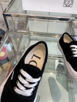 高仿LOEWE羅意威走秀款Ballet Runner 2.0情侶款芭蕾黑色運動鞋