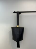 頂級LOEWE羅意威走秀款peebble bag黑色水桶包66035