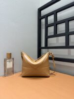 頂級LOEWE羅意威Puzzle Fold Pouch麻將包66005