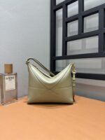 高仿LOEWE羅意威淺綠色Puzzle Fold Pouch麻將包66005