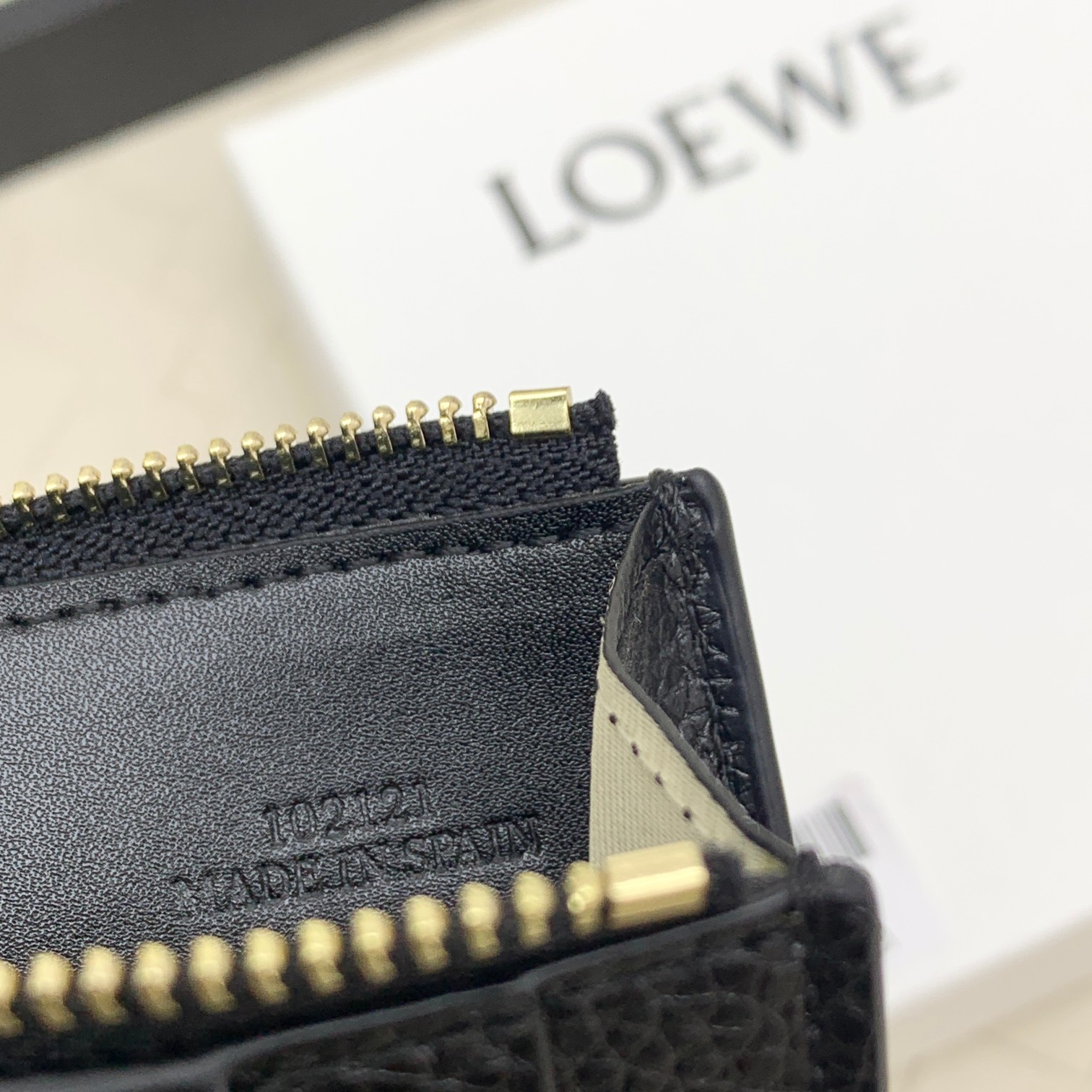 高仿LOEWE羅意威黑色新款卡包L1118