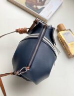 高仿LOEWE羅意威海軍小象賣萌小包