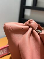 高仿LOEWE羅意威Bunny長耳兔子包
