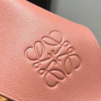 高仿LOEWE羅意威Bunny長耳兔子包