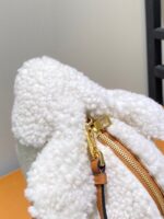 高仿LOEWE羅意威迪麗熱巴同款Bunny Bag毛毛兔包