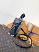 原單包包LV路易威登 Camera Box手袋