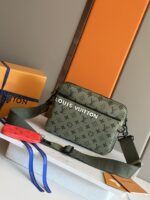 復刻LV路易威登綠色三件套本款Trio郵差包