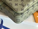 復刻LV路易威登綠色三件套本款Trio郵差包