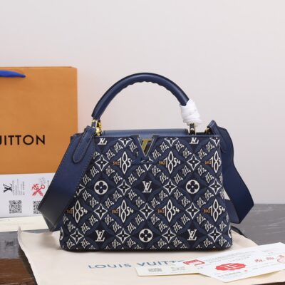 高仿LV路易威登M94740全皮荔枝紋手腕蓋頭女挎