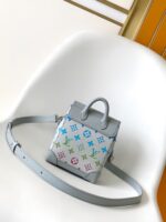 高仿LV路易威登M13095Nano Steamer挎包