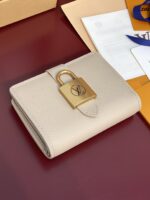 高仿錢包LV路易威登 M12408 杏色Portfoille Locky 短夾
