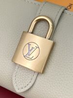 高仿錢包LV路易威登M12408淺綠色Portfoille Locky 短夾