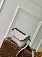 復刻LV路易威登M14794Pulse壓花牛皮手袋