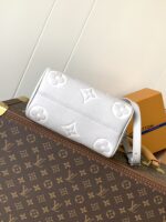 復刻LV路易威登M14207手袋枕頭包