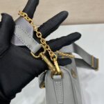 高仿PRADA普拉達經nylon Hobo手領包腋下包1BH204