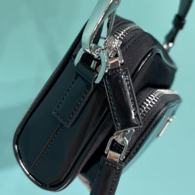 1:1PRADA普拉達Nylon亮皮面單肩包2VH172 