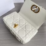 Dior 迪奧復刻版 Caro 奶油白羊皮金扣鏈條包