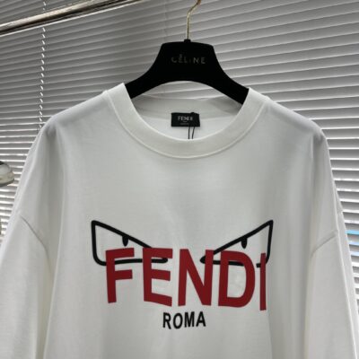 Fendi高仿怪獸眼白色短T紅字黑框標誌設計潮流感十足