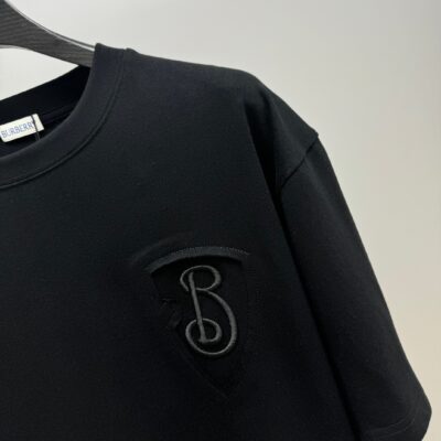 Burberry黑色短袖推薦簡約百搭Logo T恤一比一精品仿製高磅純棉上衣
