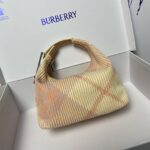 復刻burberry巴寶莉意大利針織格紋飯盒包