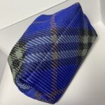 高仿精品burberry巴寶莉意大利針織格紋紫色飯盒包