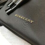 頂級burberry巴寶莉The Rucksack黑色軍旅男女通用背包