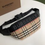 復刻burberry巴寶莉尼龍材質腰包