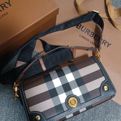 原單burberry巴寶莉經典樺木棕格紋手提挎包
