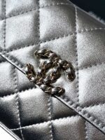 香奈兒 mini 手提包 銀色｜一比一精品仿製 Chanel 鏡面小包