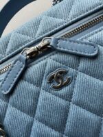 香奈兒 Vanity Case 牛仔冰藍｜高仿復刻 手提斜背兩用包