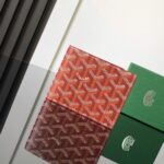 高仿錢包GOYARD戈雅棗紅色VICTOIRE短夾