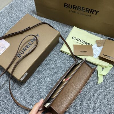 復刻burberry巴寶莉百搭小肩包