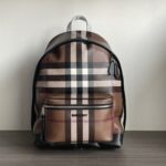 Burberry 深棕格紋後背包尼龍拼皮款英倫風精品復刻版