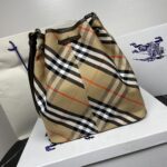 Burberry格紋束口水桶包復刻版一比一高仿女用肩背包